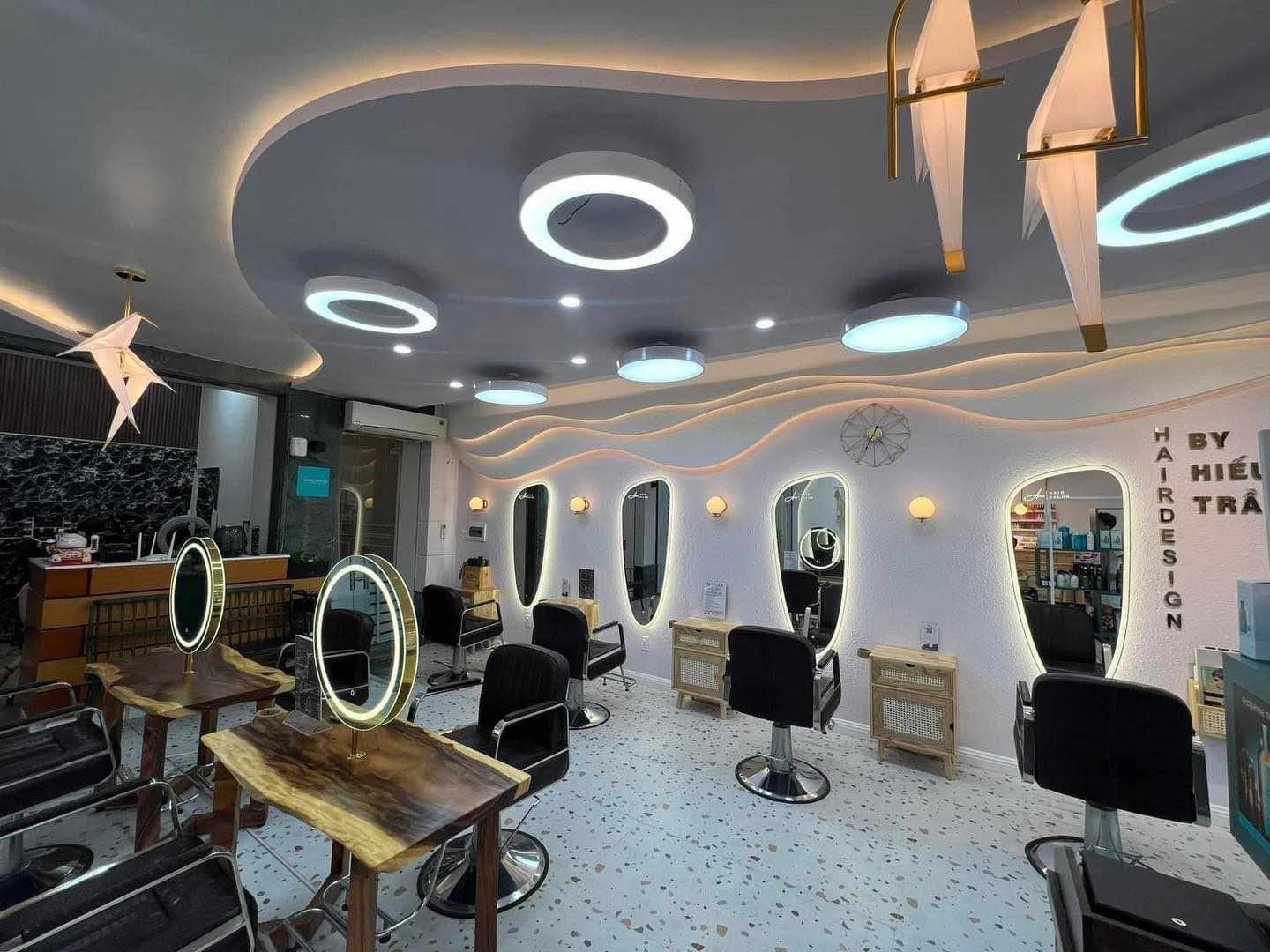 Cải tạo không gian tiệm salon tóc đẹp